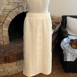 Lou and Grey Elegant Cream Cable Knit Skirt with Slit Size Small Loft